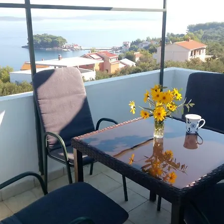 Apartmani Zdenka Savar-Maslina Buitenkant foto